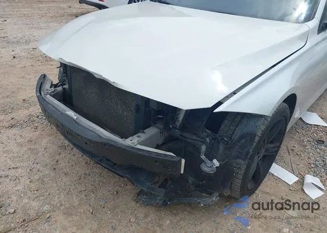 2012 BMW 328I из США, поврежденный, VIN WBA3A5G56CNP15801